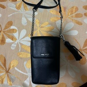 Nine West Elegant Black Small Cross Body Purse / Phone and Card Holder